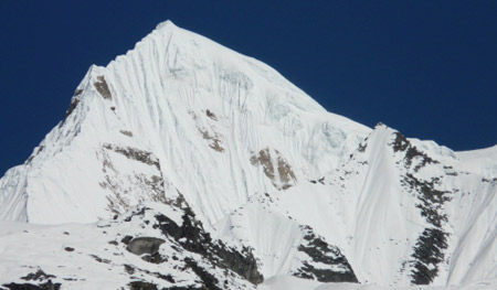Singu Chuli Peak Climbing