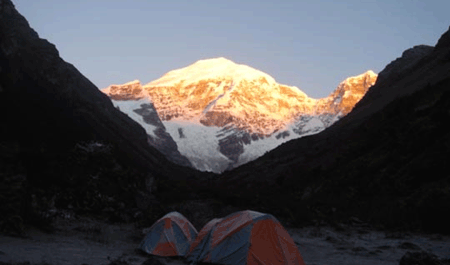 Chomolhari Trekking
